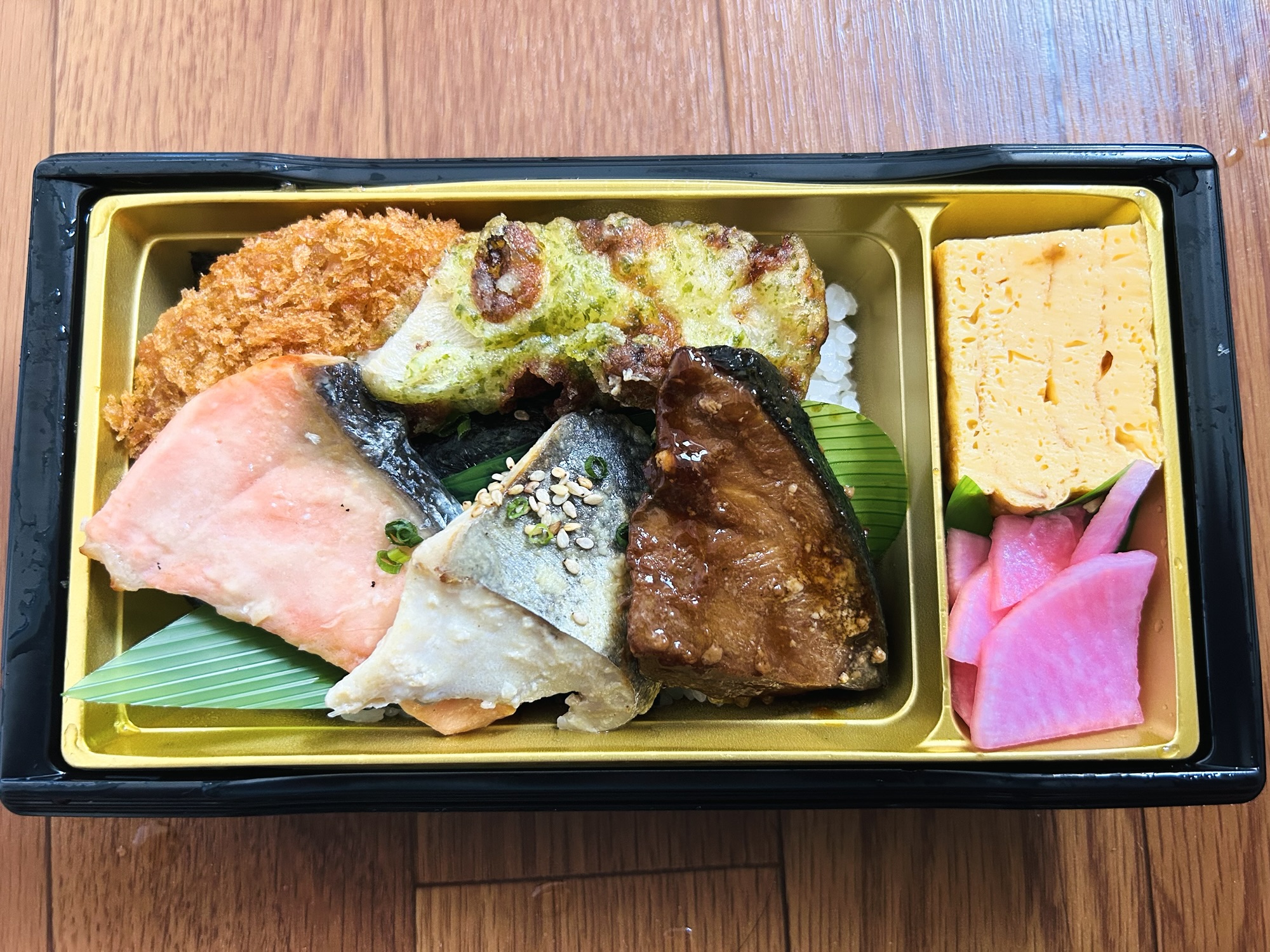 漬け魚3種食べ比べ弁当（鮭・銀ひらす・鯖）
