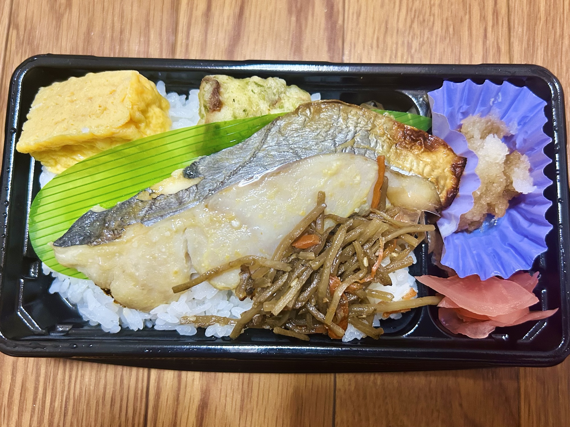 店内焼上げみなみかごかますの西京焼弁当